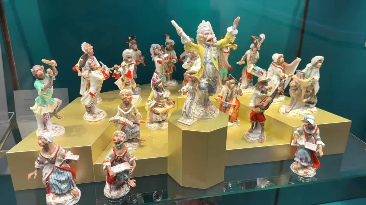 История Meissen: Как одержимость короля и алхимик в тюрьме подарили Европе фарфор