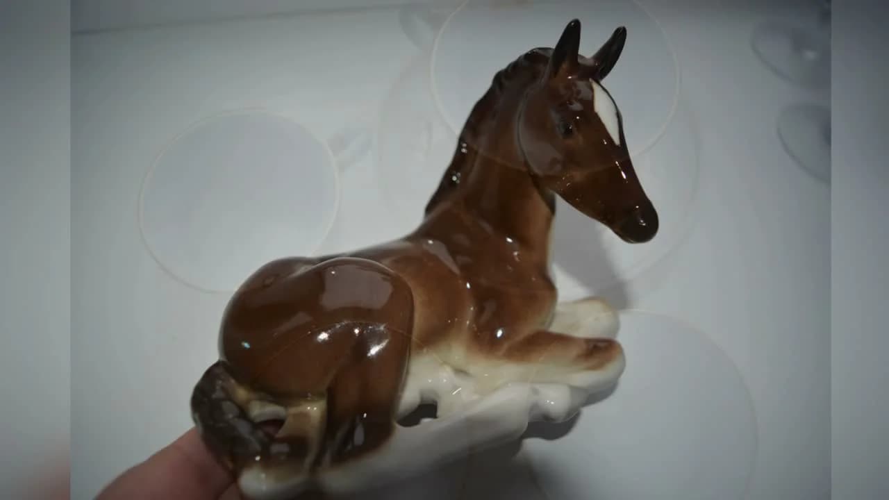 Клейма и история: Путеводитель по советскому и немецкому фарфору